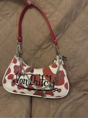 Von Dutch Red and White Logo Chain-Accent Shoulder Bag